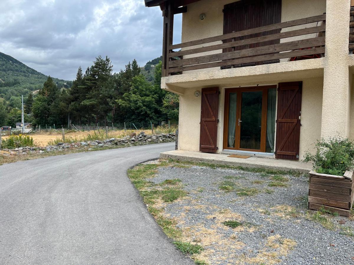 Appartement En Station De Ski Porte-Puymorens Bagian luar foto